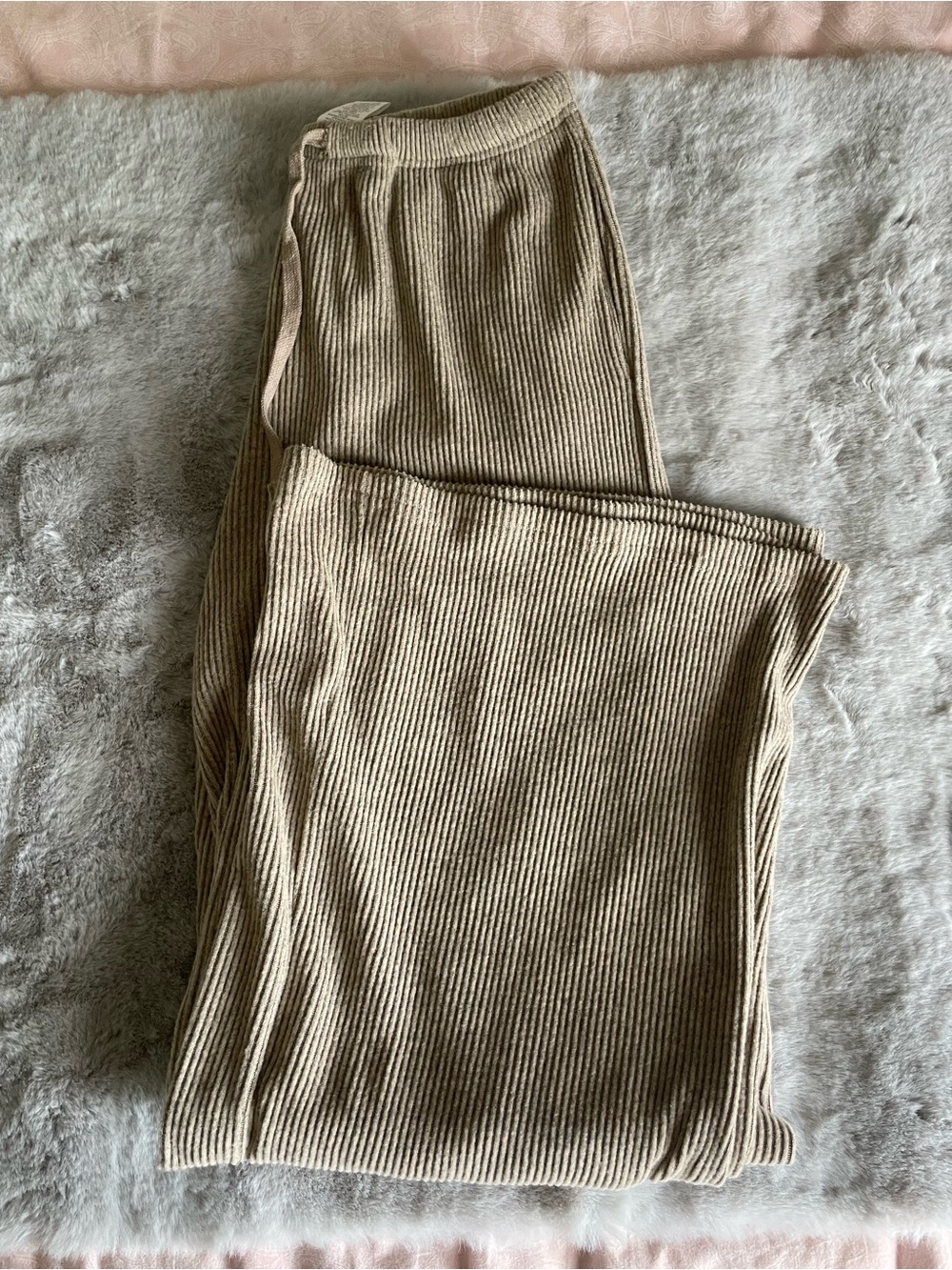SHEIN Beige Ribbed Drawstring Shorts - Picture 3 of 3